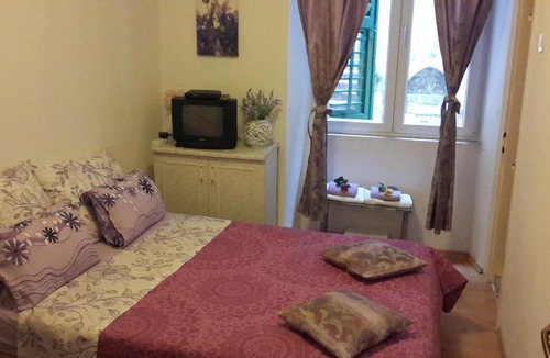 Old Town Apartment | Dino