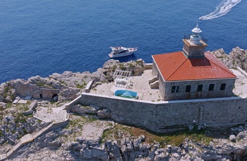 Gruz Boat Rental | Dubrovnik Delight: A Sun-Kissed Sailing Experience