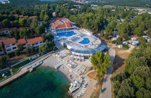 Vrsar Resort | Easyatent Camping Porto Sole
