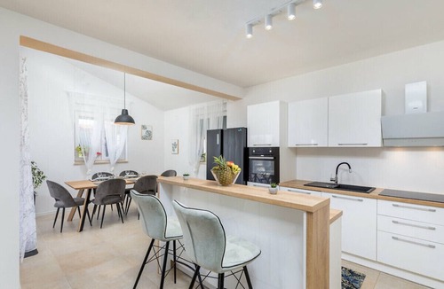 Skatari Apartment | Elfi Apartment, Pula, Croatia