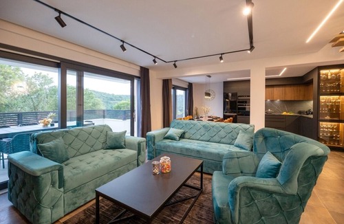 Novi Vinodolski House | Exclusive dream villa with pool, whirlpool, sauna and wine cellar