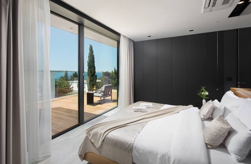 Starigrad Villa | Exclusive Villa Calma II - heated pool&spa sea view, quiet area, family