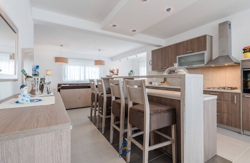 Debeljak Villa | Exquisite 4 BD villa for 8 with heated pool near Zadar
