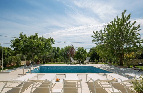 Stanisovi Villa | Exquisite Villa in Stanišovi with Swimming Pool