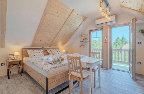 Beltinci Hotel | Family Barn Room w/Shared Pool Škedenj 2, Ljutomer, Slovenia