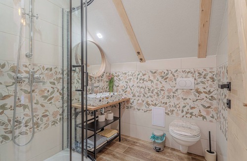 Beltinci Hotel | Family Barn Room w/Shared Pool Škedenj 2, Ljutomer, Slovenia