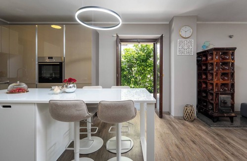 Porec House | Family-friendly,air-conditioned, quiet location, garden, barbecue, pets welcome.