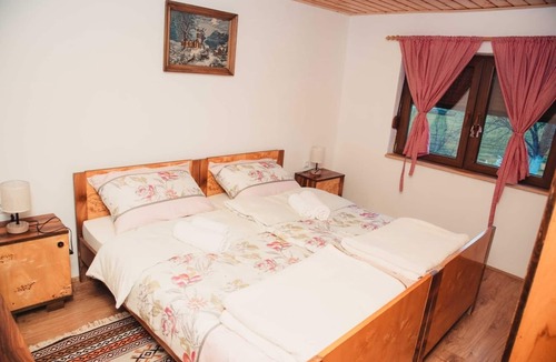 Gospic House | Family friendly house with a parking space Aleksinica, Velebit (K-21682)