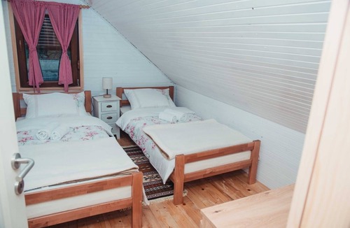Gospic House | Family friendly house with a parking space Aleksinica, Velebit (K-21682)