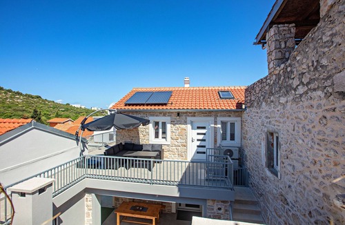 Susica House | Family friendly house with a swimming pool Murter (K-23203)