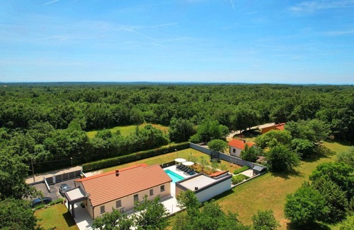 Divsici House | Family house with pool
