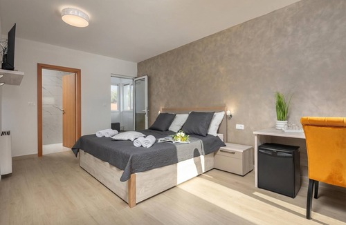 Stara Novalja Hotel | Family Resort Santa Maria II Room 201, Stara Novalja, Croatia