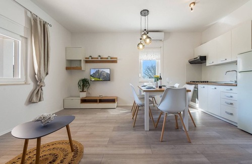 Skabrnja House | Family Retreat with Pool in Skabrnja