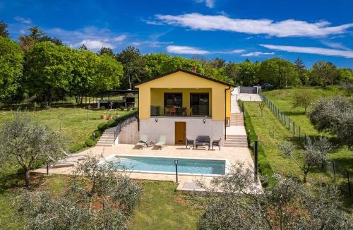 Puntera Villa | Family Villa Tai with Private Pool near Pula