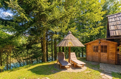 Kostel Ski Chalet | Fani's Riverside Home with Sauna & Beach, Kostel, Slovenia