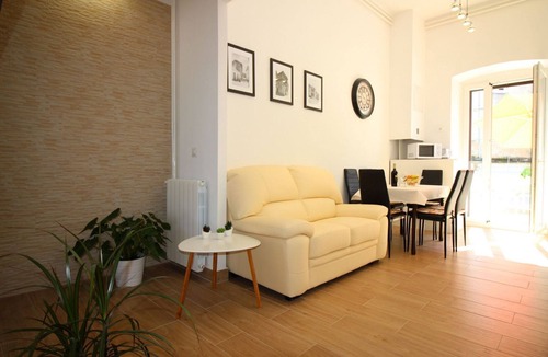 City Center Apartment | Fantastic location in the centre of Porec, only 200 metres from the beach with sea views