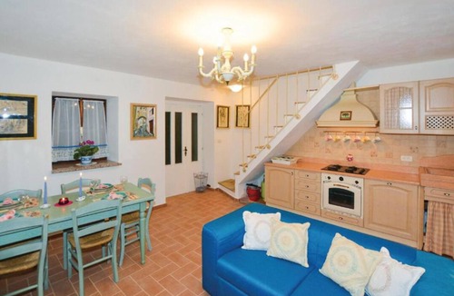 Koper House | Fantastic stone villa in the Dragonja Valley - perfect family vacation with pool & dog