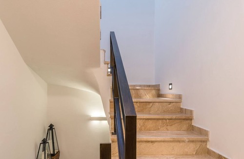 Grad House | Fenice Palace