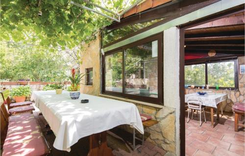 Stankovici House | Five-Bedroom Holiday Home In Orebic