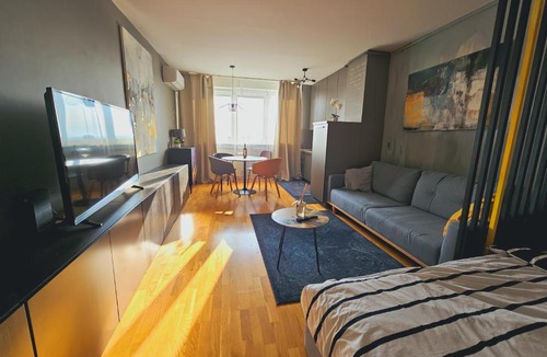 Novi Zagreb Apartment | Flexible SelfCheckIns 65/Arena/New