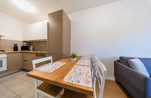 Zagreb Apartment | Flexible SelfCheckIns Zagreb 272 - 1 Bedroom Apartment - Loggia - Parking