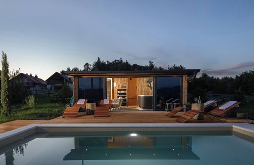 Fuzine Villa | Forest villa with heated pool, jacuzzi, sauna and space for fun