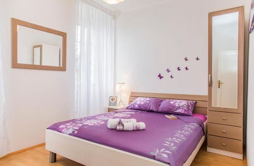 Janjina House | Gardenia House