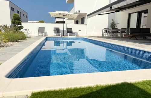 Milcetici Apartment | Gemini Apartments Krk - Aktive Tage, Gemeinsame Momente, Entspannte Abende