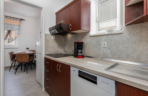 Rab Apartment | Gorgeous apartment in Barbat na Rabu