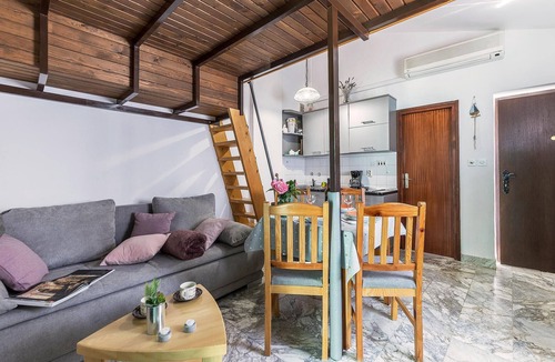Barbariga Apartment | Gorgeous apartment in Barbariga with WiFi
