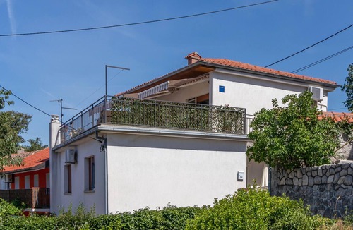Rozmanici Apartment | Gorgeous apartment in Kostrena with WiFi