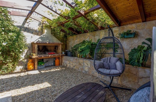 Kostrena Apartment | Gorgeous apartment in Kostrena with WiFi