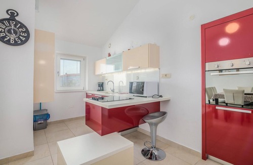 Salatic Apartment | Gorgeous apartment in Salatici