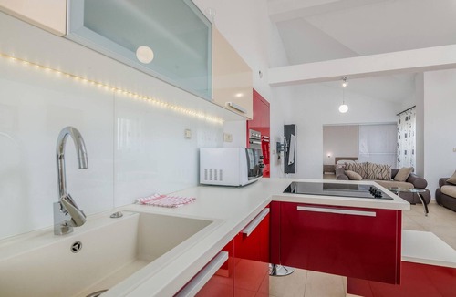 Salatic Apartment | Gorgeous apartment in Salatici