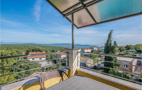 Salatic Apartment | Gorgeous Apartment In Salatici