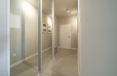 Selca Apartment | Gorgeous apartment in Selca with house sea view