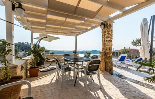 Meterize Apartment | Gorgeous Apartment In Sibenik With Sauna