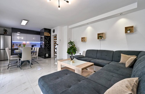 Ludbreg House | Gorgeous home in Vinogradi Ludbreski