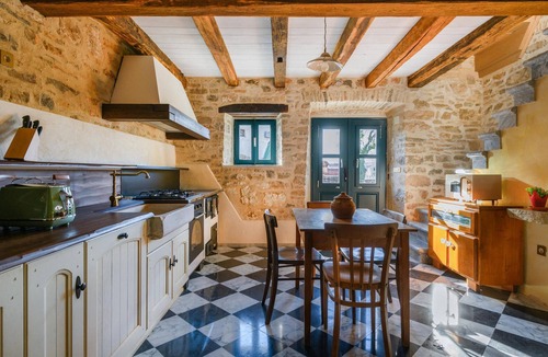 Divsici House | Gorgeous home in Barban