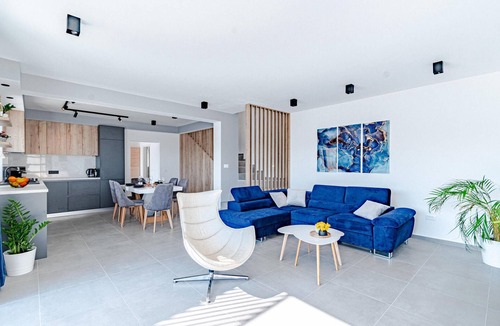 Blato House | Gorgeous home in Blato with sauna