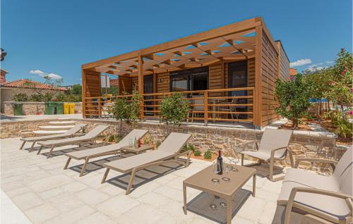 Brodarica House | Gorgeous Home In Brodarica