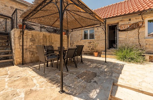 Benkovac House | Gorgeous home in Bruska with private swimming pool, can be inside or outside