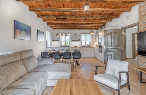Cabrunici House | Gorgeous home in Cabrunici