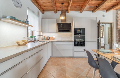 Cabrunici House | Gorgeous home in Cabrunici