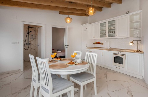Klanfari House | Gorgeous home in Dramalj with WiFi