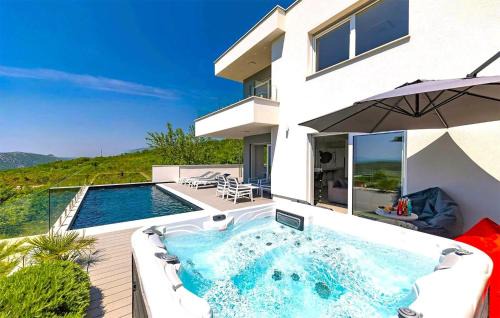 Grizane House | Gorgeous Home In Grizane With Sauna