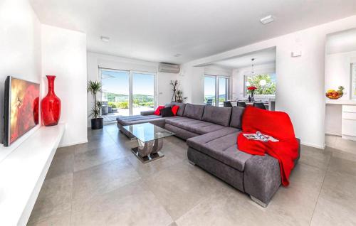 Grizane House | Gorgeous Home In Grizane With Sauna