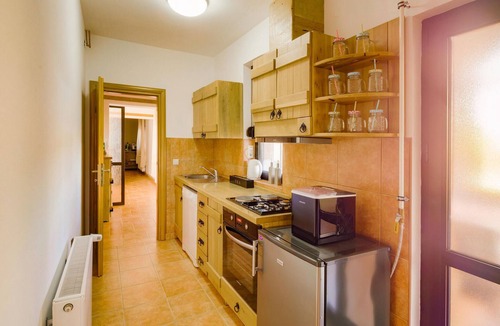 Karanac House | Gorgeous home in Karanac with sauna