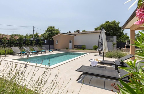 Boljevici House | Gorgeous home in Krsan