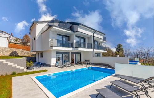 Lovran House | Gorgeous Home In Lovran With Sauna